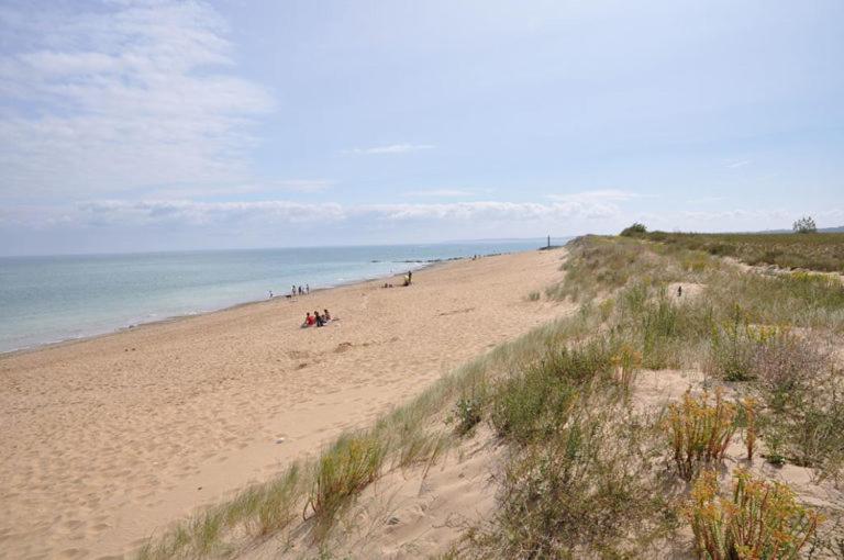A 80M De La Plage De Plaisance Pour 8 Personnes Saint-Georges-d'Oleron Luaran gambar